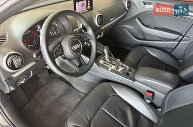Седан Audi A3 2019 в 