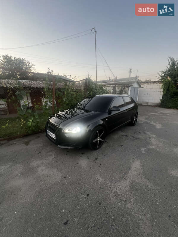 Хетчбек Audi A3 2009 в 