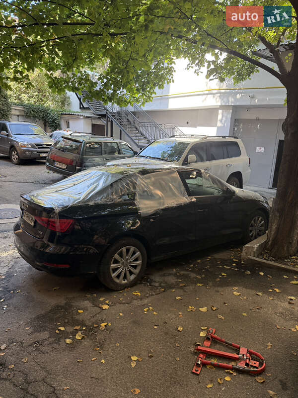 Седан Audi A3 2014 в Києві