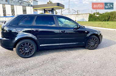 Хетчбек Audi A3 2006 в 
