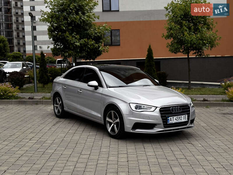 Седан Audi A3 2014 в Івано-Франківську