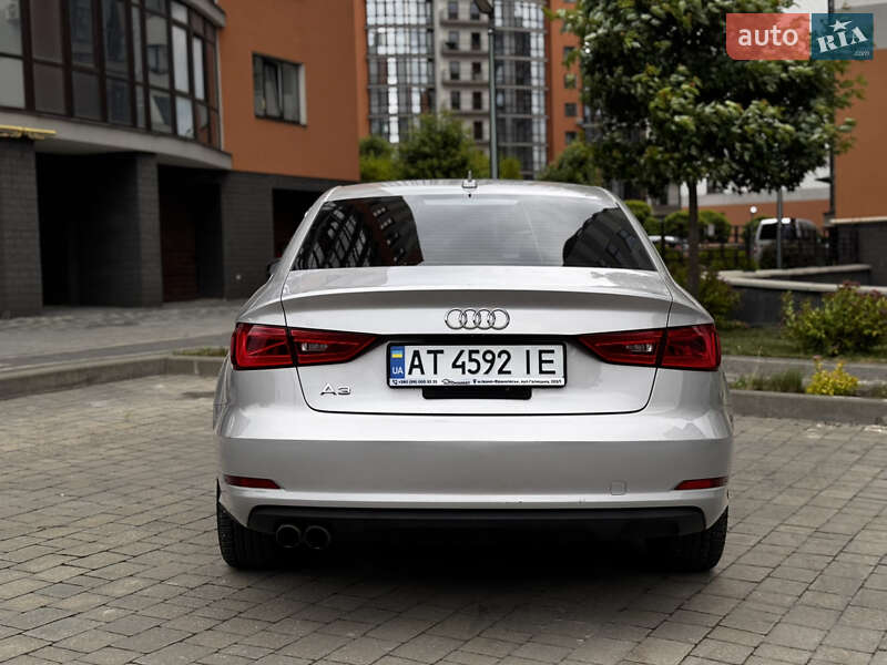 Седан Audi A3 2014 в Івано-Франківську