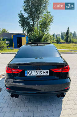 Седан Audi A3 2015 в 