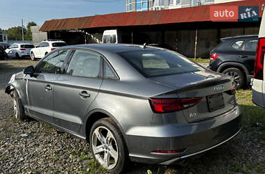 Седан Audi A3 2018 в 