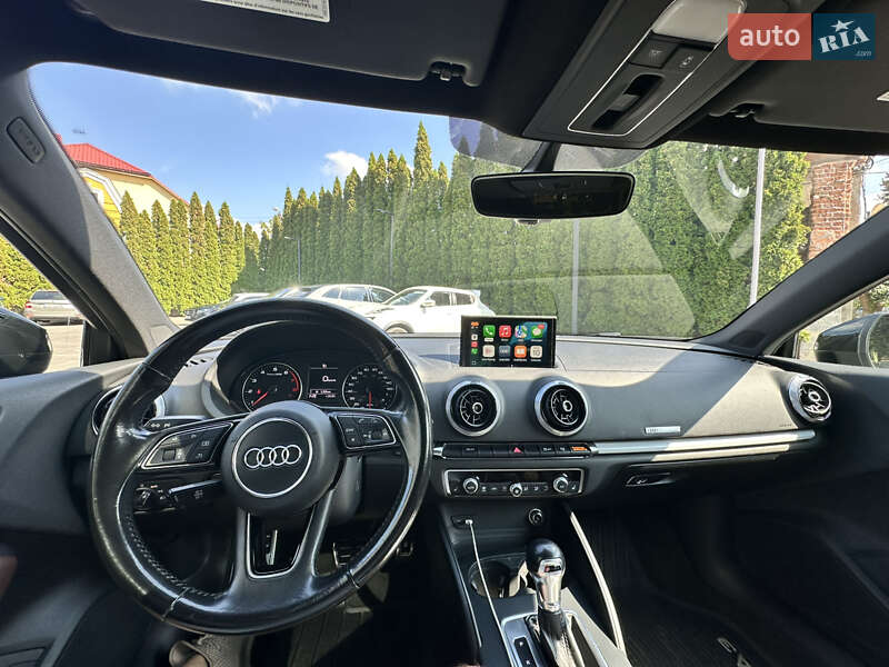 Седан Audi A3 2016 в Луцьку