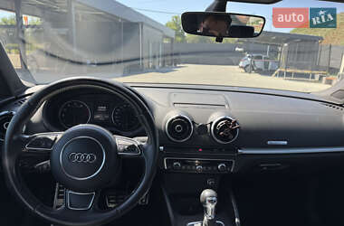 Седан Audi A3 2015 в 