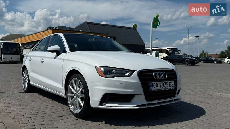 Седан Audi A3 2014 в 