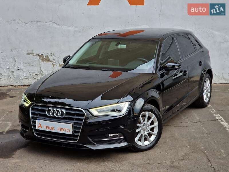 Хэтчбек Audi A3 2015 в Одессе