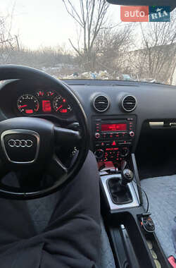 Хэтчбек Audi A3 2007 в 