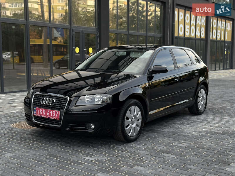 Хетчбек Audi A3 2006 в 