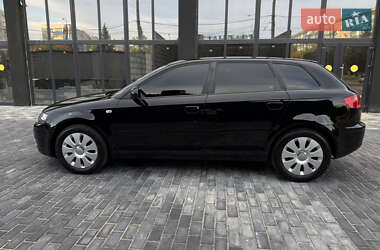 Хетчбек Audi A3 2006 в 