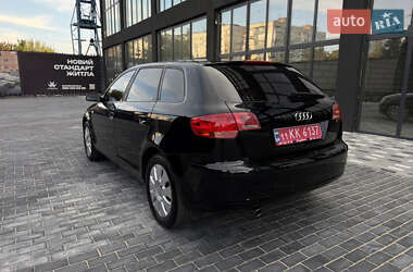 Хетчбек Audi A3 2006 в 