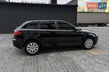 Хетчбек Audi A3 2006 в 