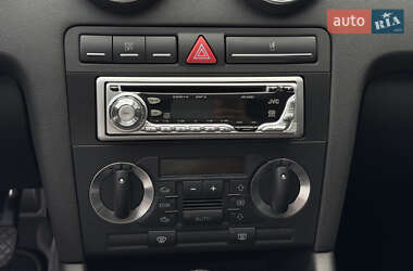 Хетчбек Audi A3 2006 в 