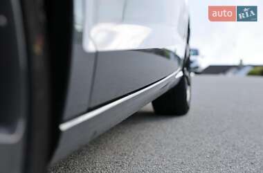 Седан Audi A3 2015 в Новояворовске