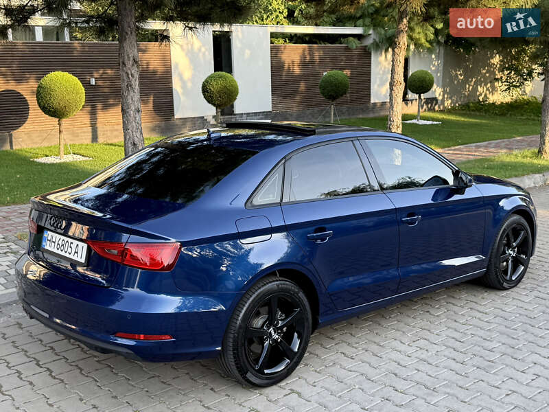 Седан Audi A3 2015 в Одессе