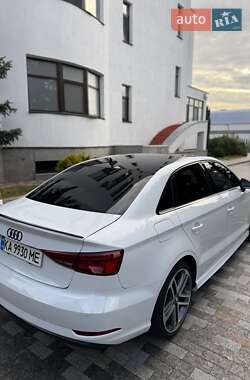 Седан Audi A3 2018 в 