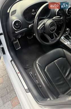 Седан Audi A3 2018 в 
