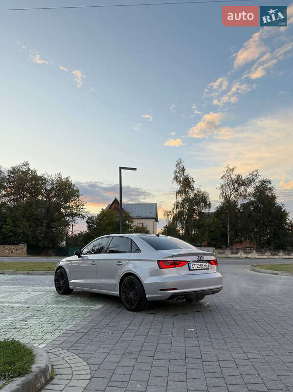 Седан Audi A3 2014 в 