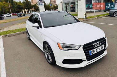 Седан Audi A3 2016 в 