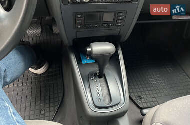 Хэтчбек Audi A3 1998 в 