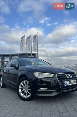 Хэтчбек Audi A3 2015 в Львове