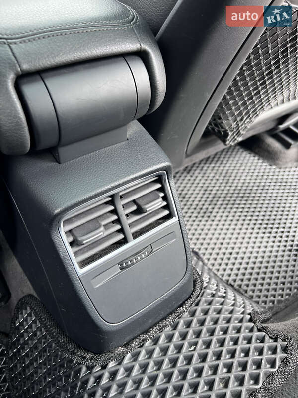 Седан Audi A3 2015 в Тернополе
