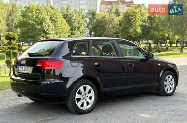 Хэтчбек Audi A3 2005 в 