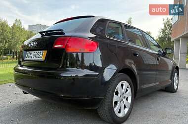 Хэтчбек Audi A3 2005 в 