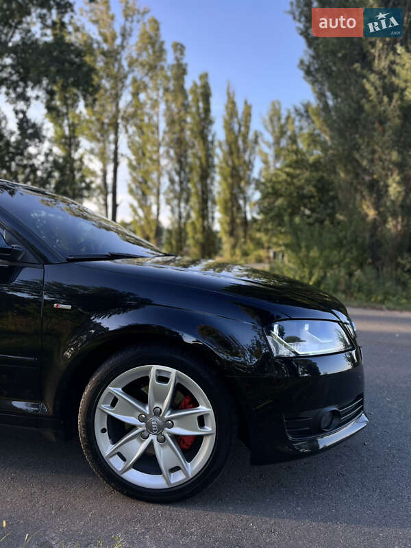 Хэтчбек Audi A3 2008 в Киеве