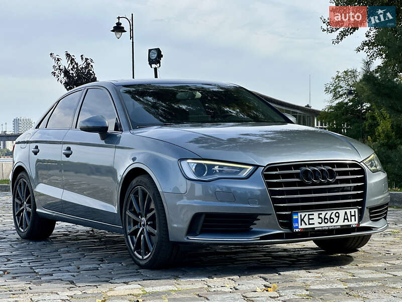 Седан Audi A3 2014 в Киеве фото 6 Седан Audi A3 2014 в Киеве