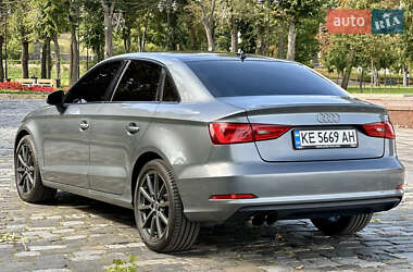 Седан Audi A3 2014 в 