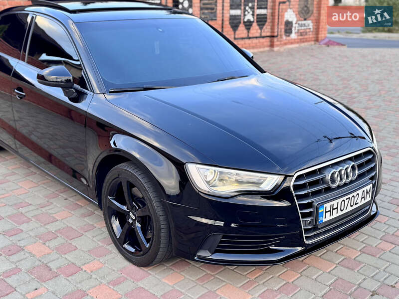 Седан Audi A3 2014 в Одессе