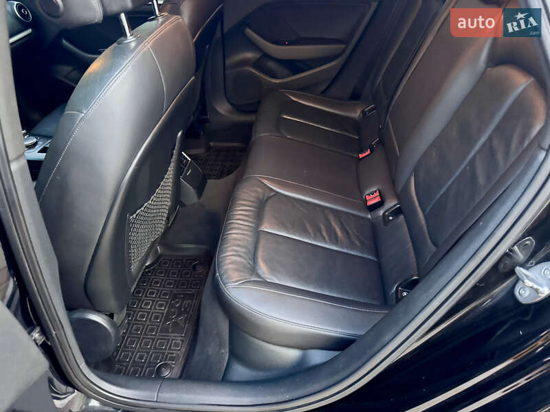 Седан Audi A3 2014 в Одессе