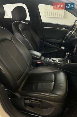 Седан Audi A3 2015 в 
