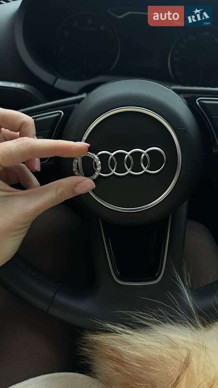 Седан Audi A3 2018 в Львове