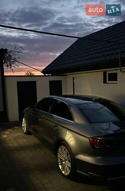 Седан Audi A3 2018 в 