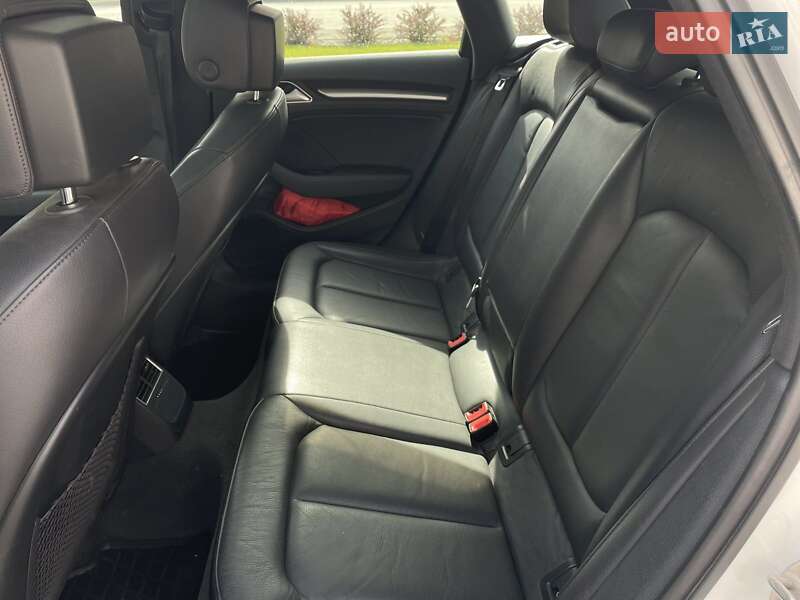 Хэтчбек Audi A3 2016 в Днепре