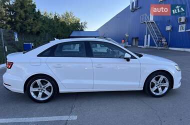 Седан Audi A3 2018 в 