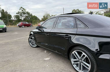 Седан Audi A3 2018 в Одессе