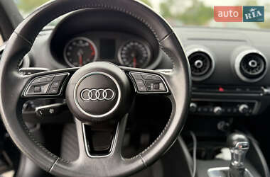 Седан Audi A3 2018 в 