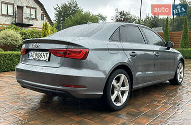 Седан Audi A3 2014 в 