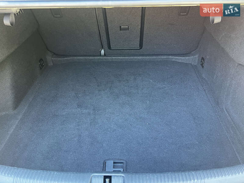 Седан Audi A3 2015 в Самборе