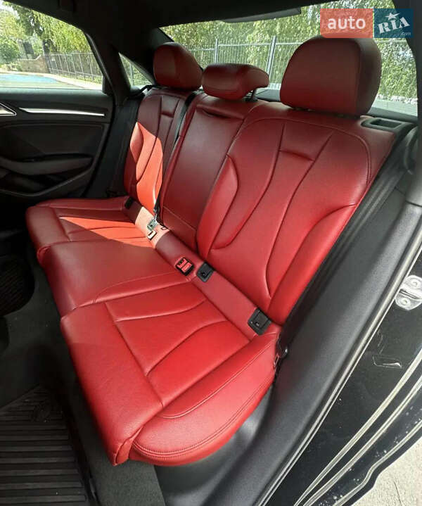 Седан Audi A3 2020 в Буче