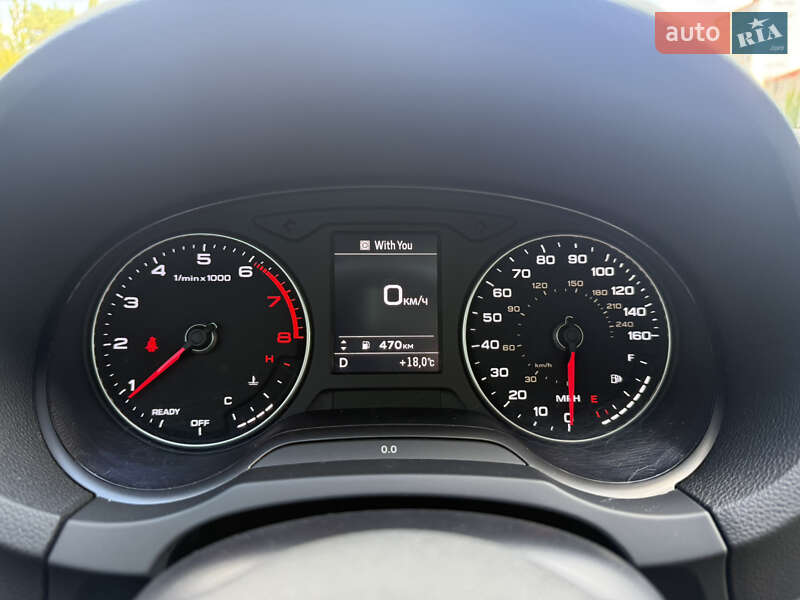 Седан Audi A3 2017 в Киеве