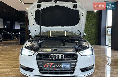 Седан Audi A3 2016 в 