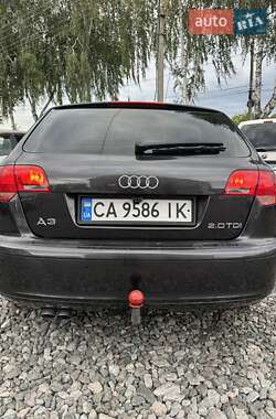 Хэтчбек Audi A3 2005 в 