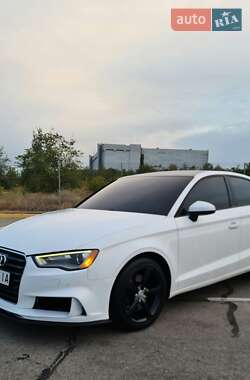 Седан Audi A3 2015 в 