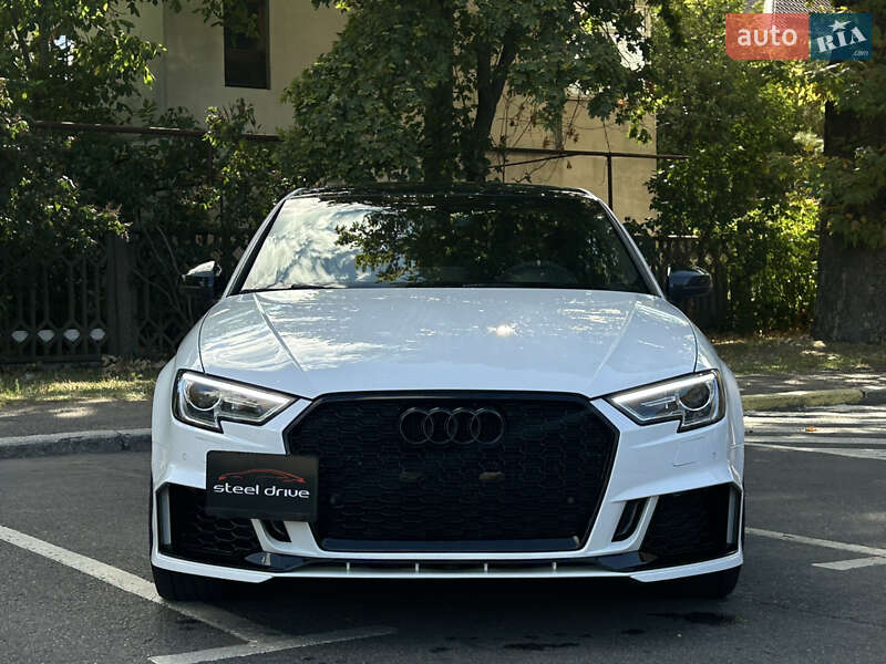 Хетчбек Audi A3 2016 в Миколаєві