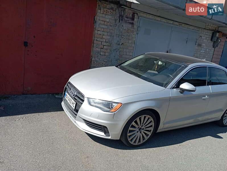 Седан Audi A3 2014 в Києві